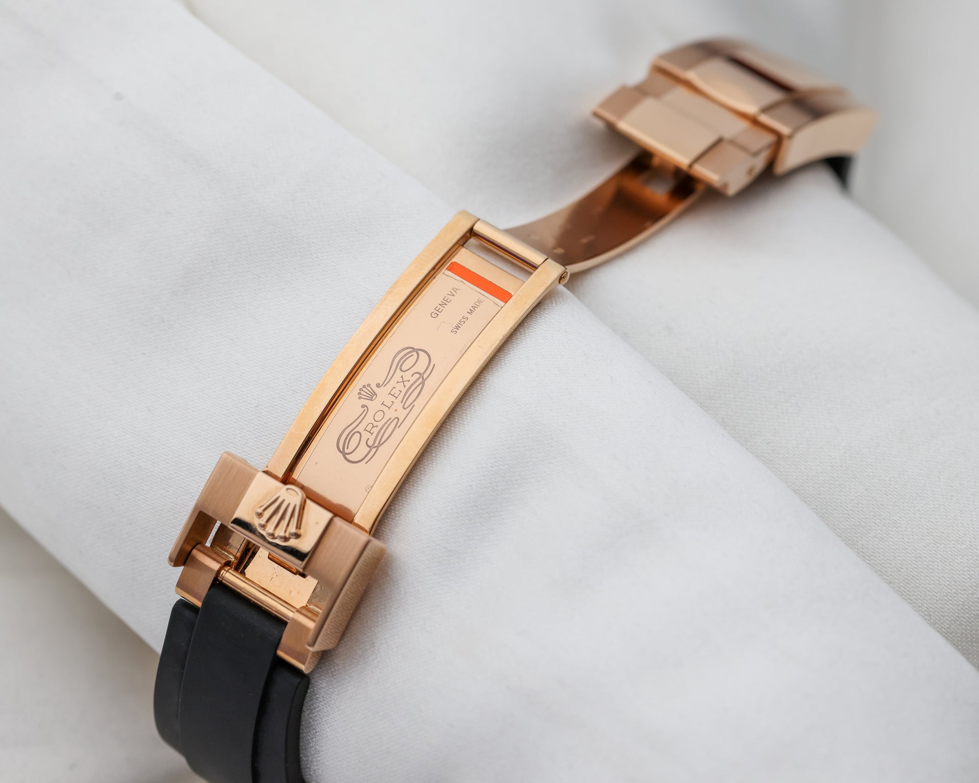 Rolex-Yacht-Master-Tutti-Fruity-18K-Rose-Gold-116695SATS-Second-hand-WatcH-Collectors-5