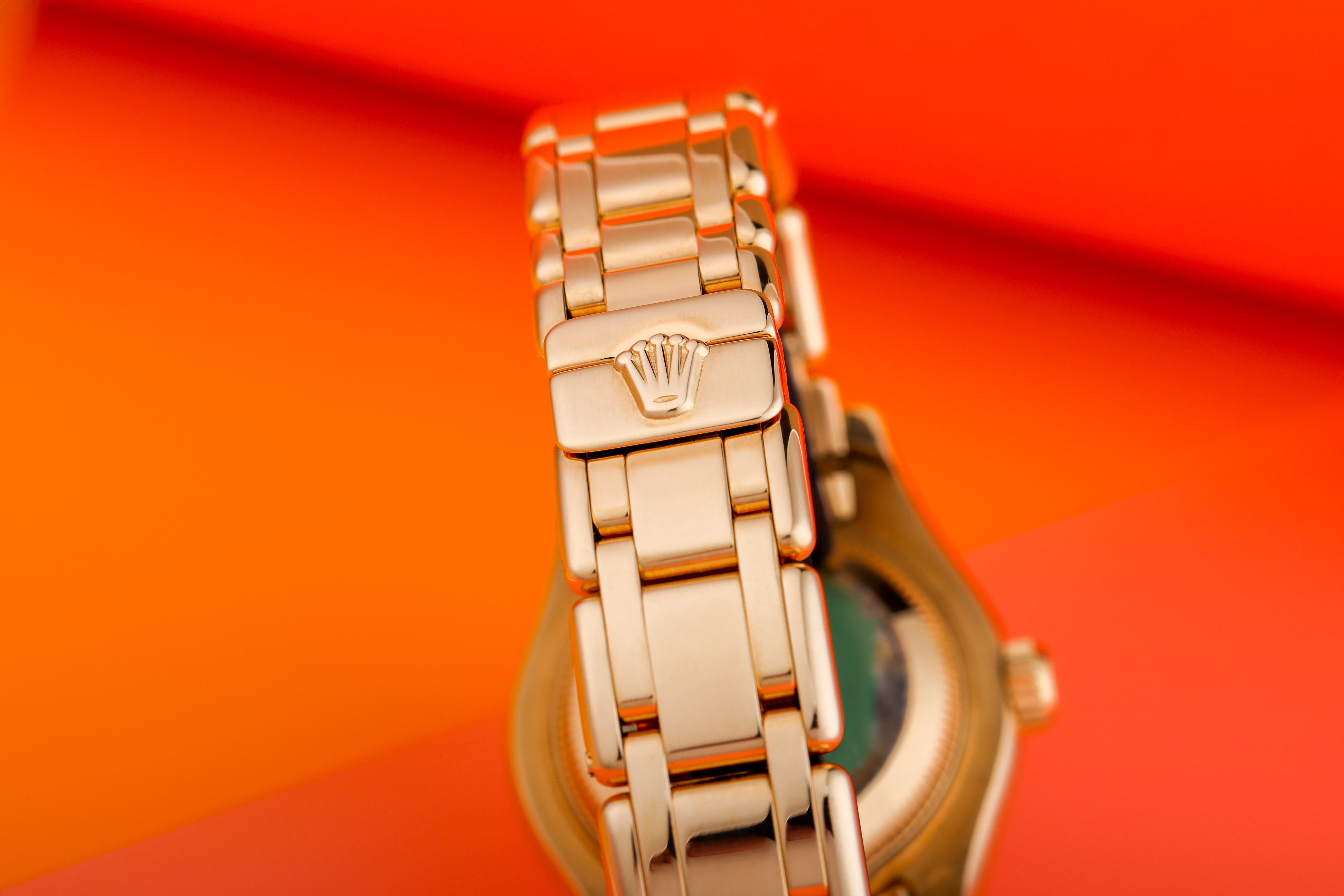 Rolex Lady DateJust Pearlmaster | REF. 69298 | Coral Diamond Dial & Bezel | 18k Yellow Gold