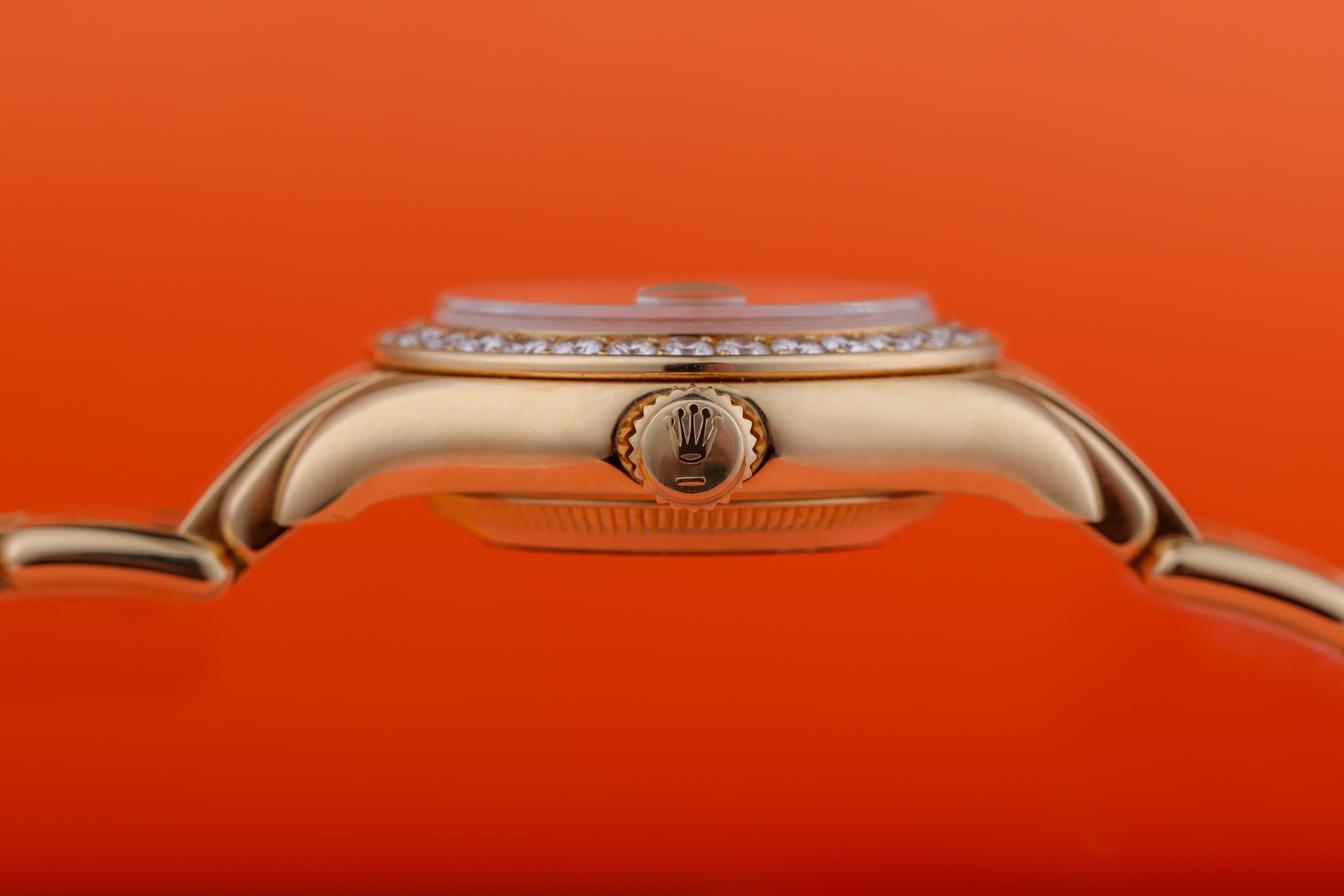 Rolex Lady DateJust Pearlmaster | REF. 69298 | Coral Diamond Dial & Bezel | 18k Yellow Gold