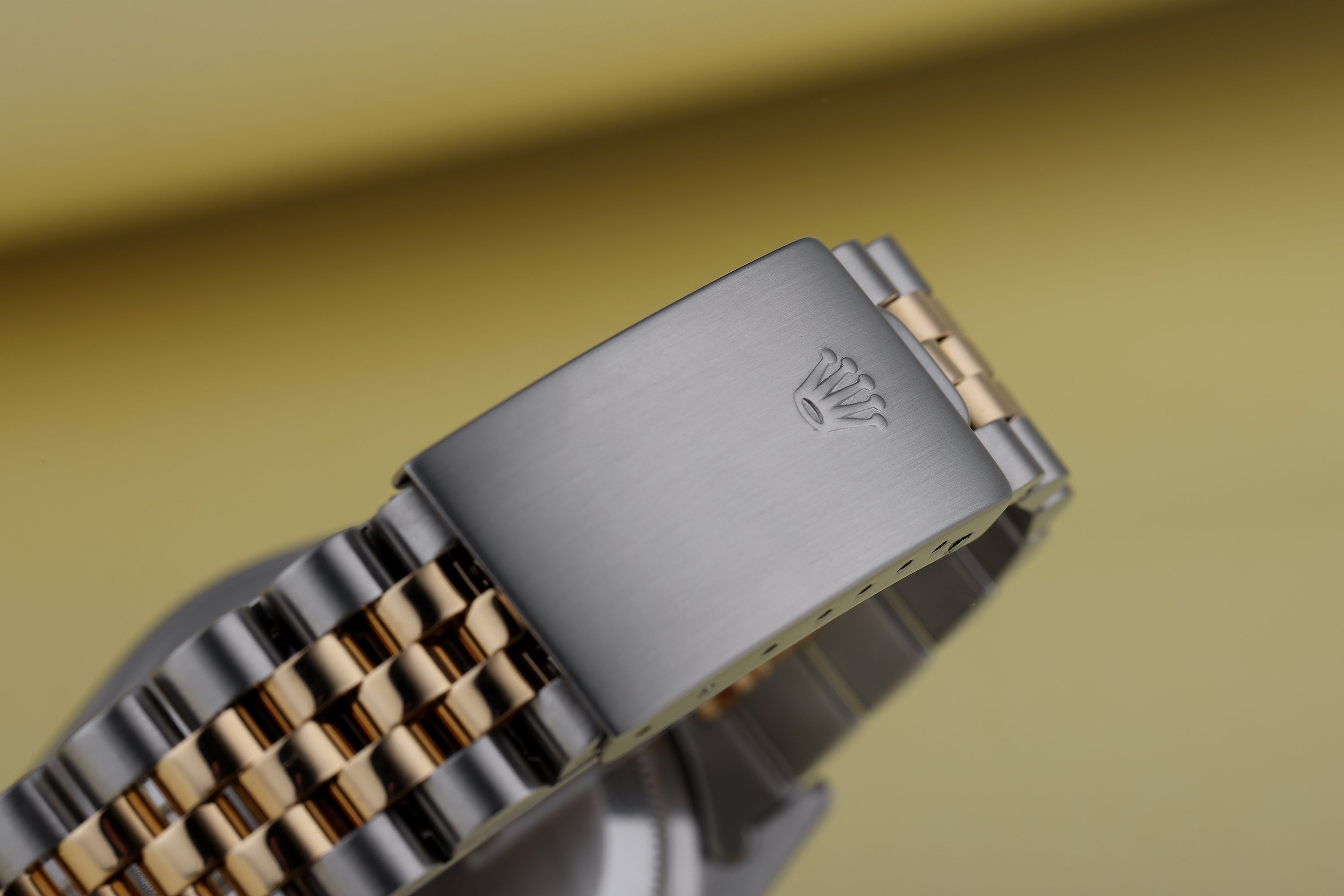 Rolex DateJust 36mm | REF. 16233 | Gold Diamond Dial | Box & Papers | Stainless Steel & 18k Yellow Gold