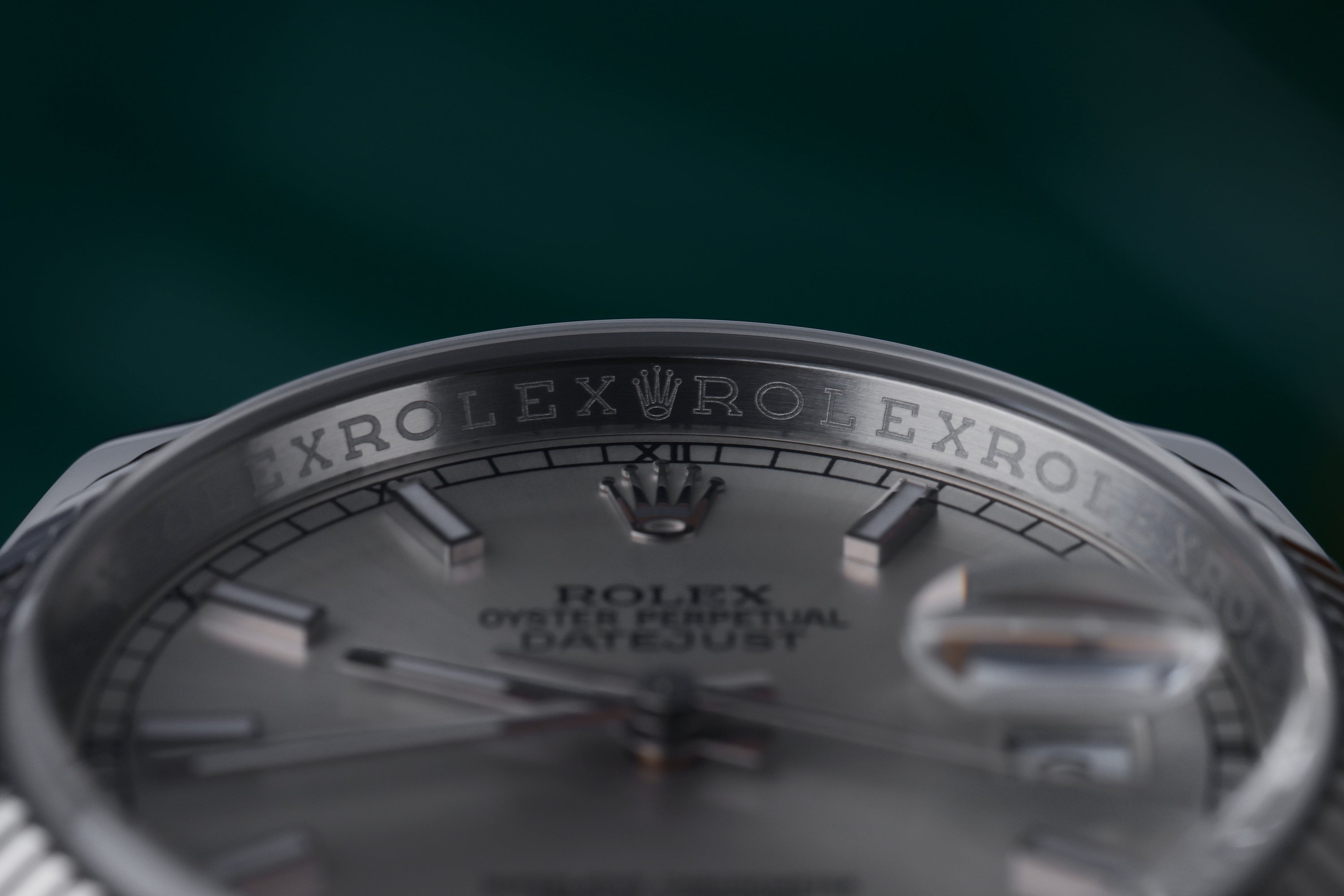 Rolex DateJust 36mm | REF. 116234 | Silver Dial | Box & Papers | Steel & 18k White Gold bezel | 2009