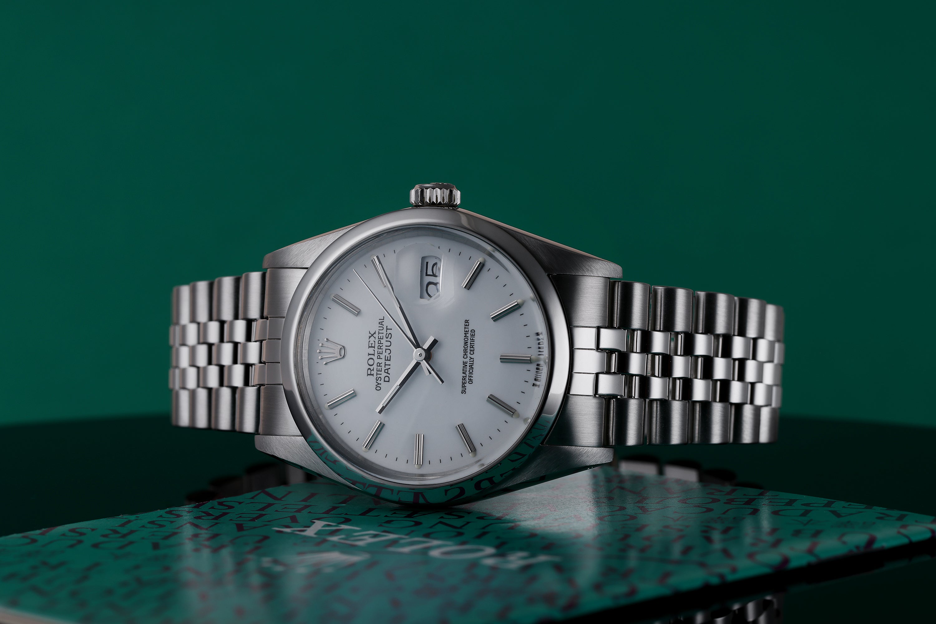 Rolex DateJust 36mm | REF. 16000 | White Porcelain Dial | Box & Papers | Stainless Steel | 1988