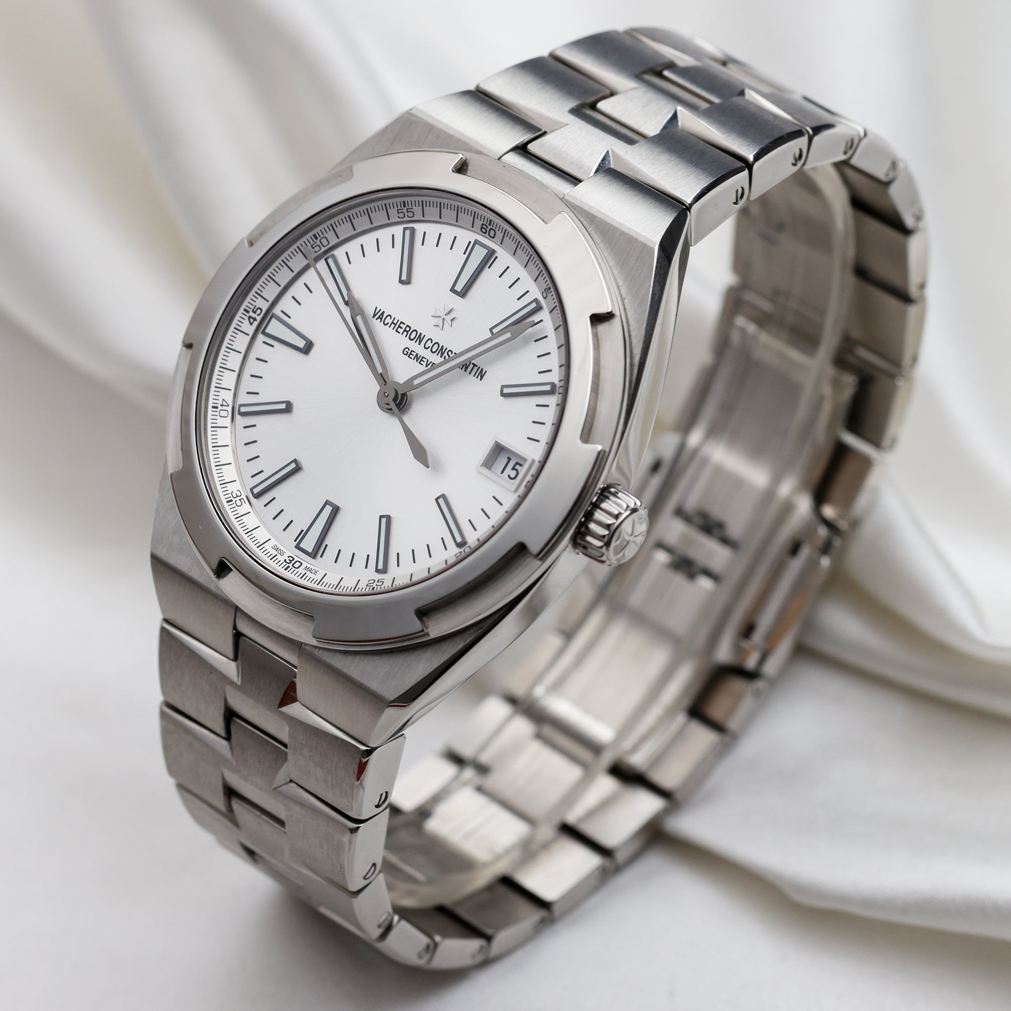 Vacheron Constantin Oversea Stainless Steel Second Hand Watch Collectors 3