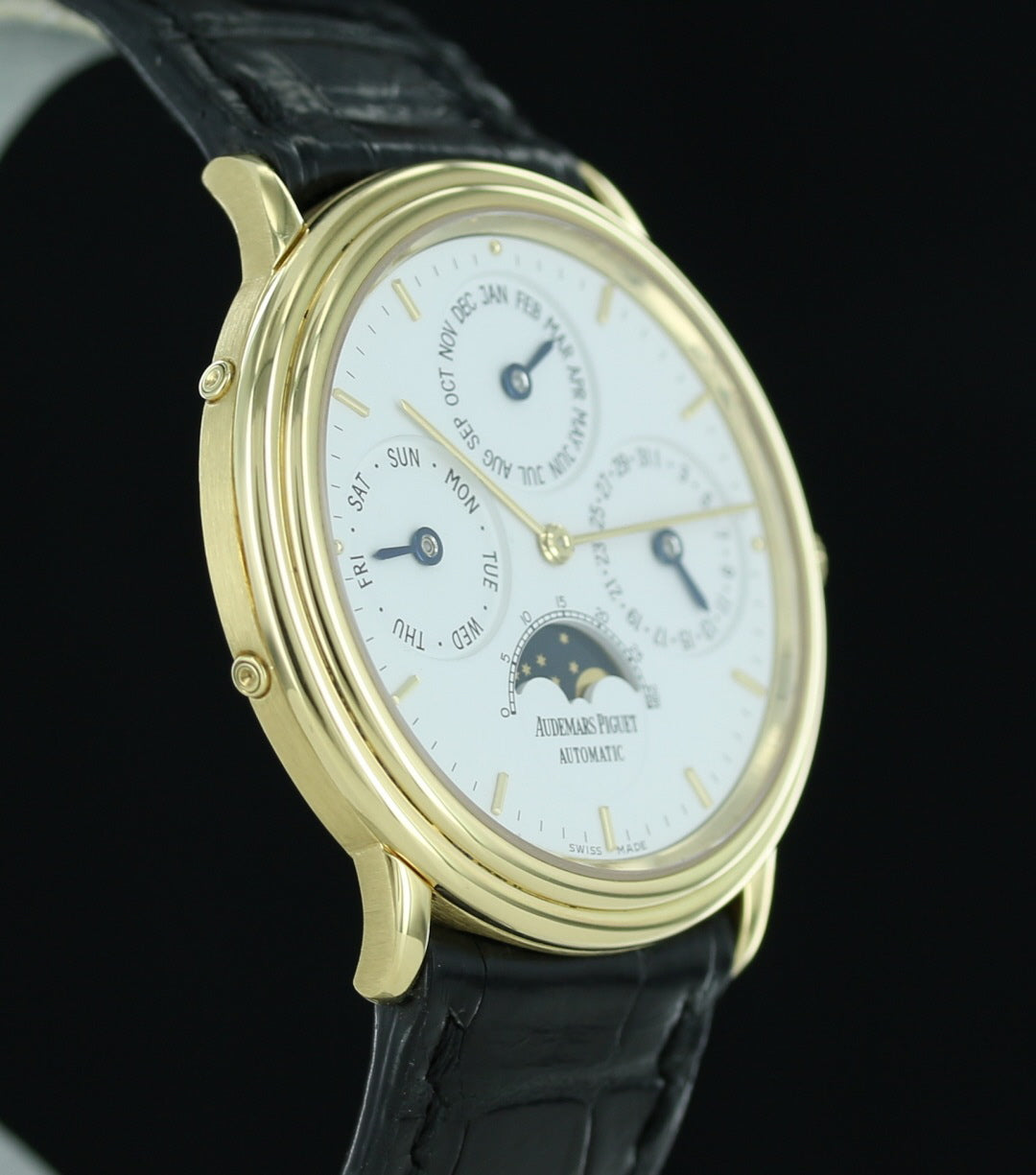 audemars_piguet_18k_yellow_b4_3_1.jpg