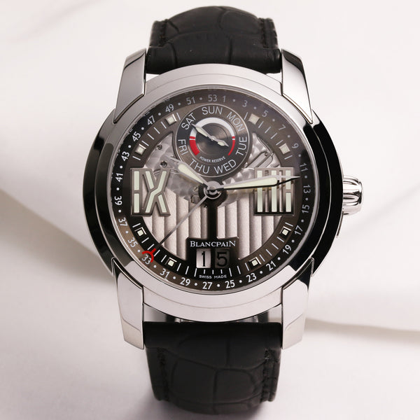 blancpain_8837-1134-53b_l-evolution_stainless_steel_second_hand_watch_collectors_1