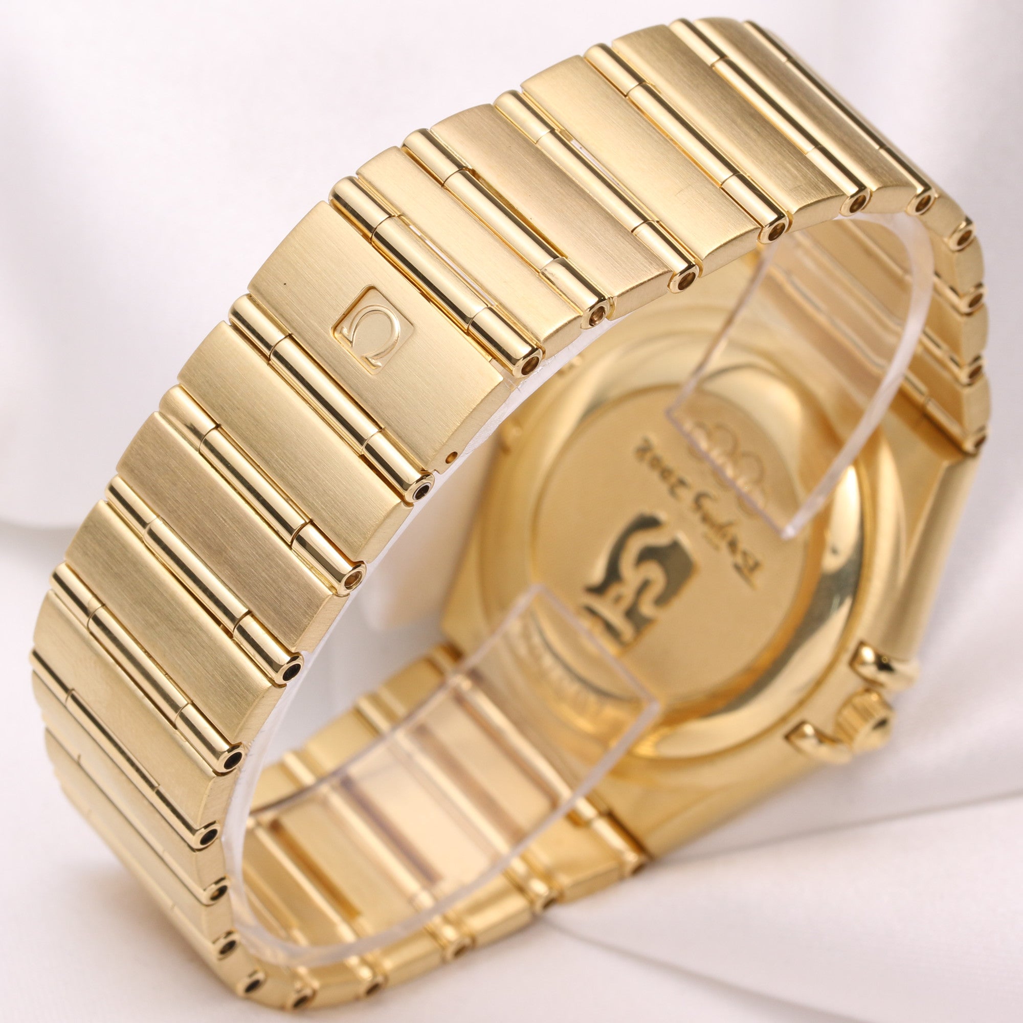 omega_constellation_chronometer_diamond_18k_yellow_gold_second_hand_watch_collectors_5
