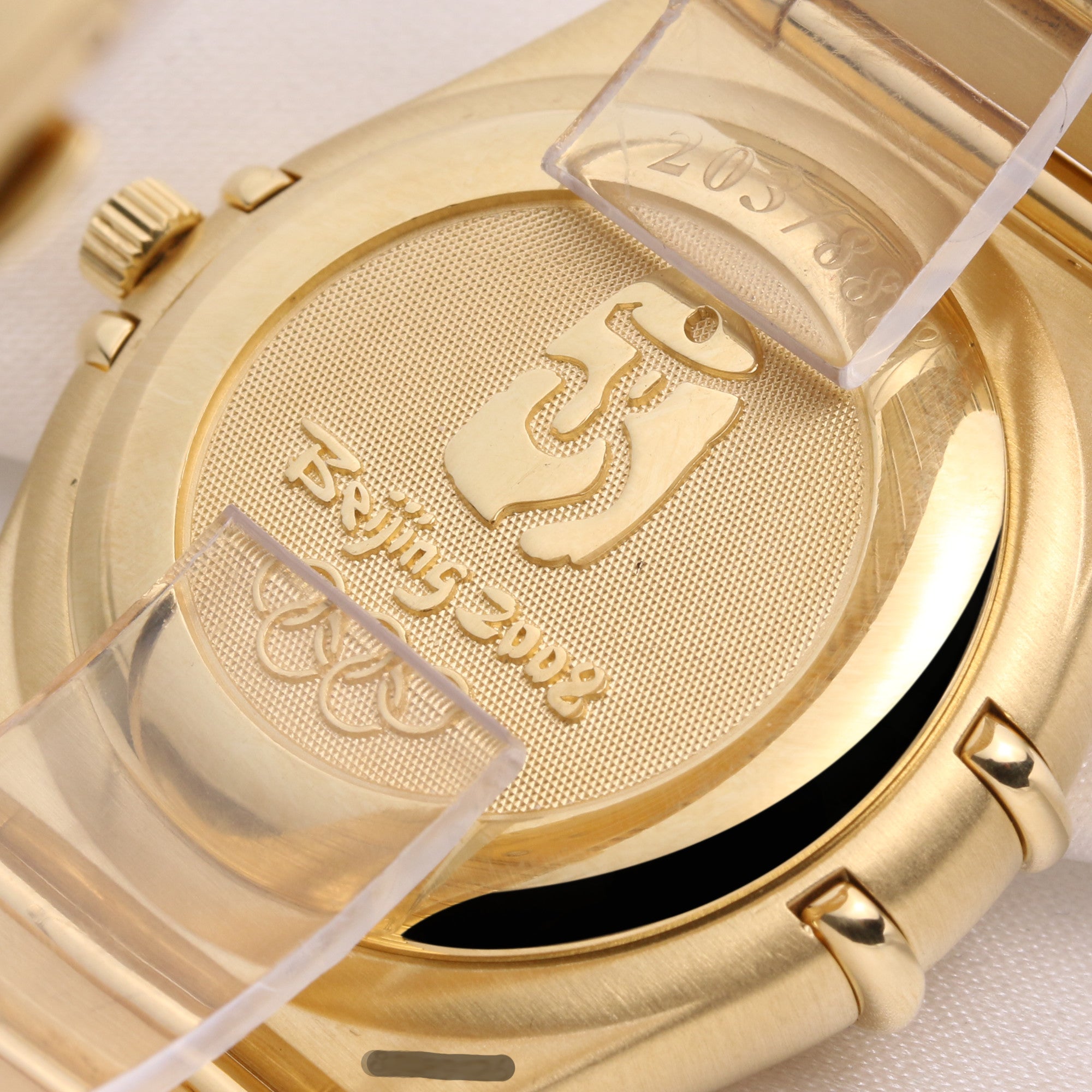 omega_constellation_chronometer_diamond_18k_yellow_gold_second_hand_watch_collectors_9