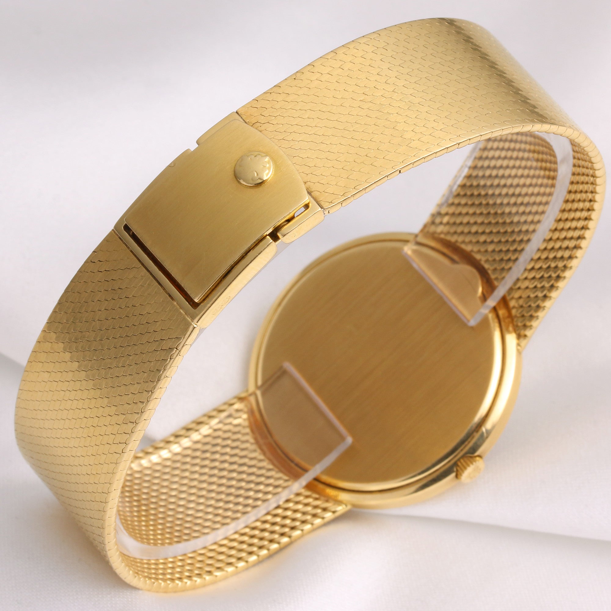 patek_philippe_calatrava_18k_yellow_gold_second_hand_watch_collectors_5.jpg