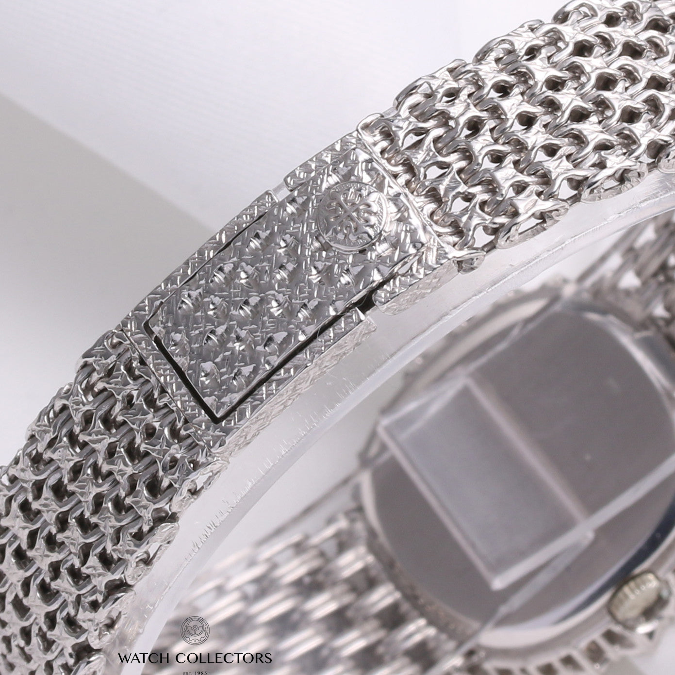 patek_philippe_lady_ellipse_4137_diamond_18k_white_gold_second_hand_watch_collectors_6_