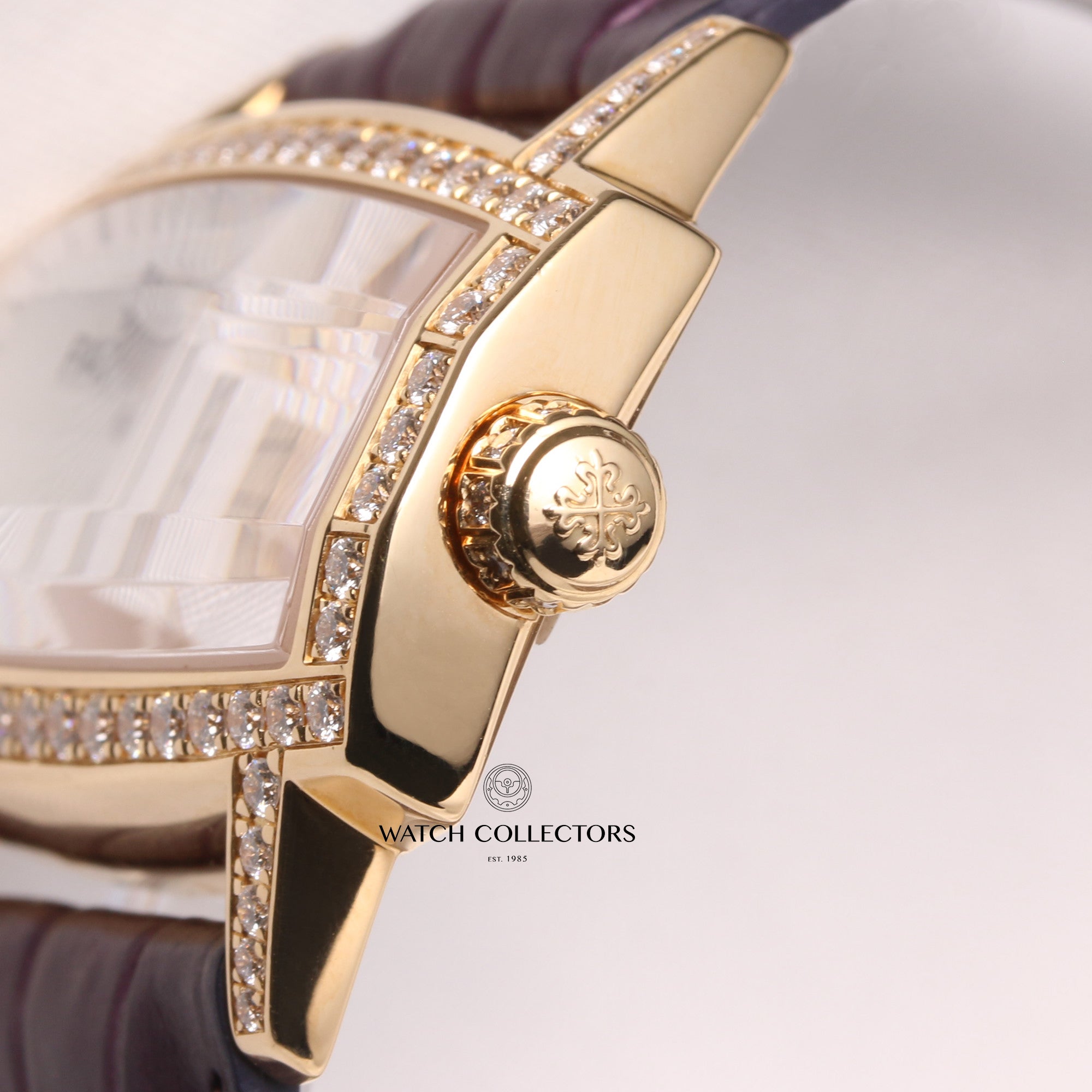 patek_philippe_lady_gondolo_gemma_mop_diamonds_4981_18k_rose_gold_second_hand_watch_collectors_6