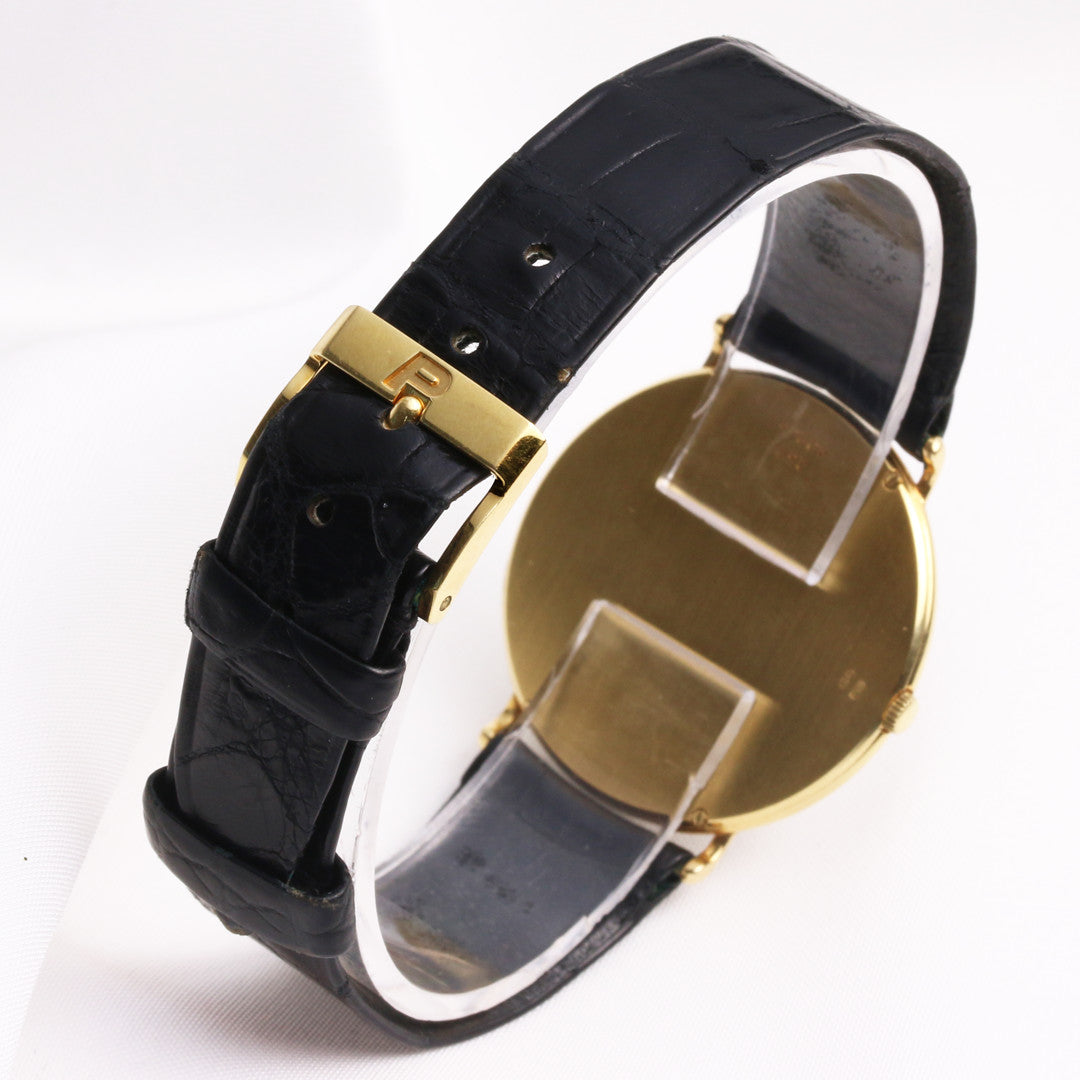 piaget_diamond_dial_18k_yellow_gold_second_hand_watch_collectors_4_.jpg