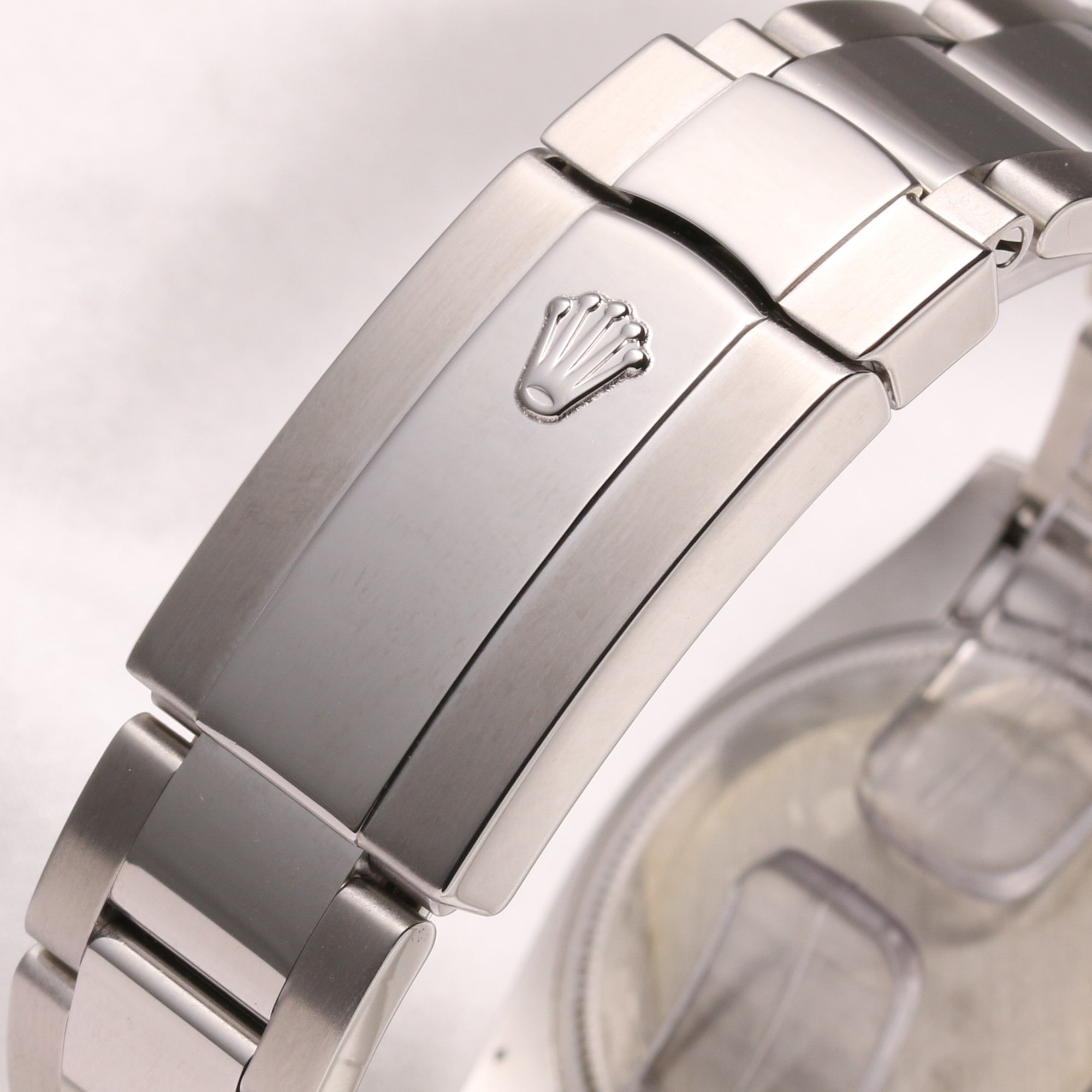 rolex_date_115200_stainless_steel_second_hand_watch_collectors_6