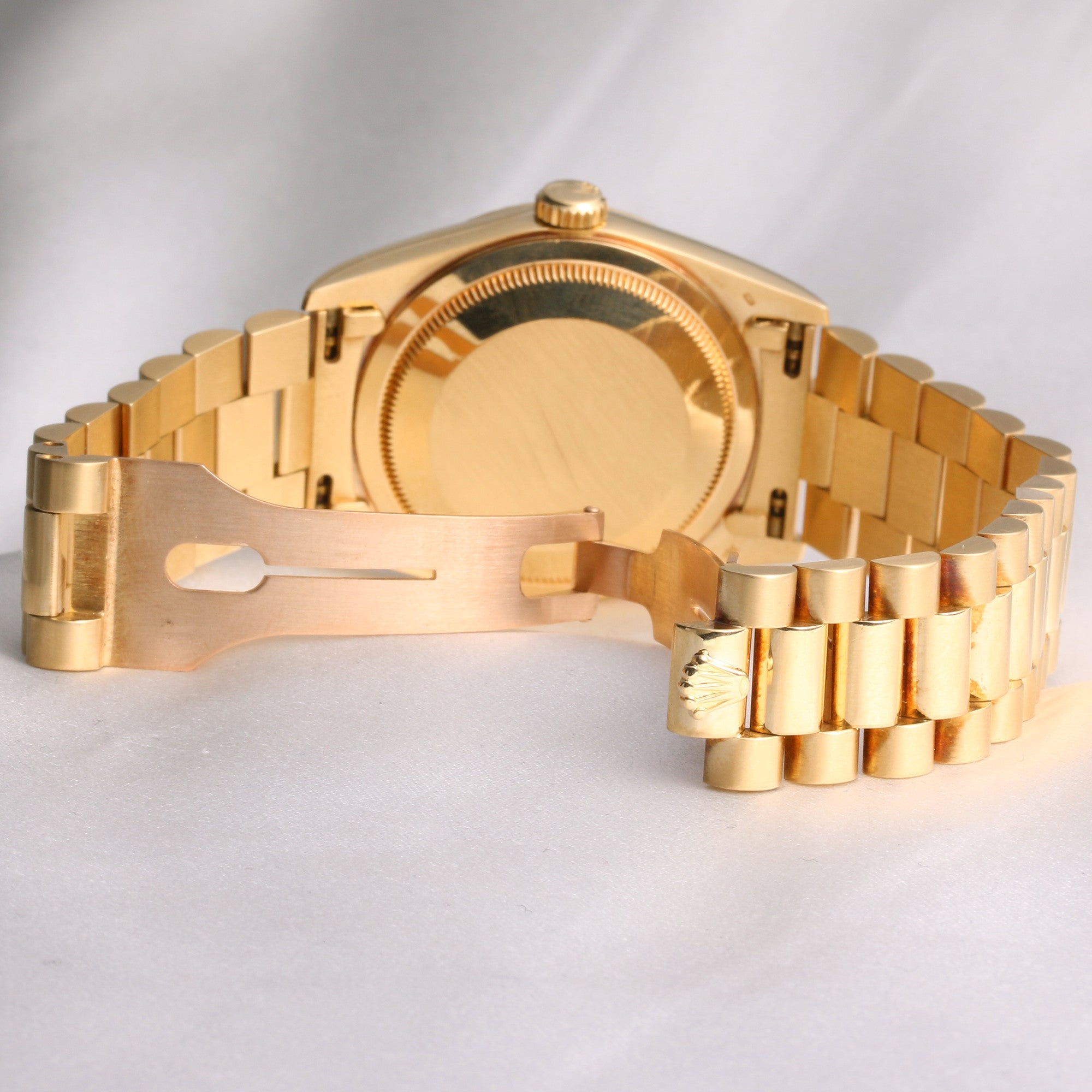 rolex_day-date_18338_18k_yellow_gold_diamond_dial_shoulders_second_hand_watch_collectors_7.jpg
