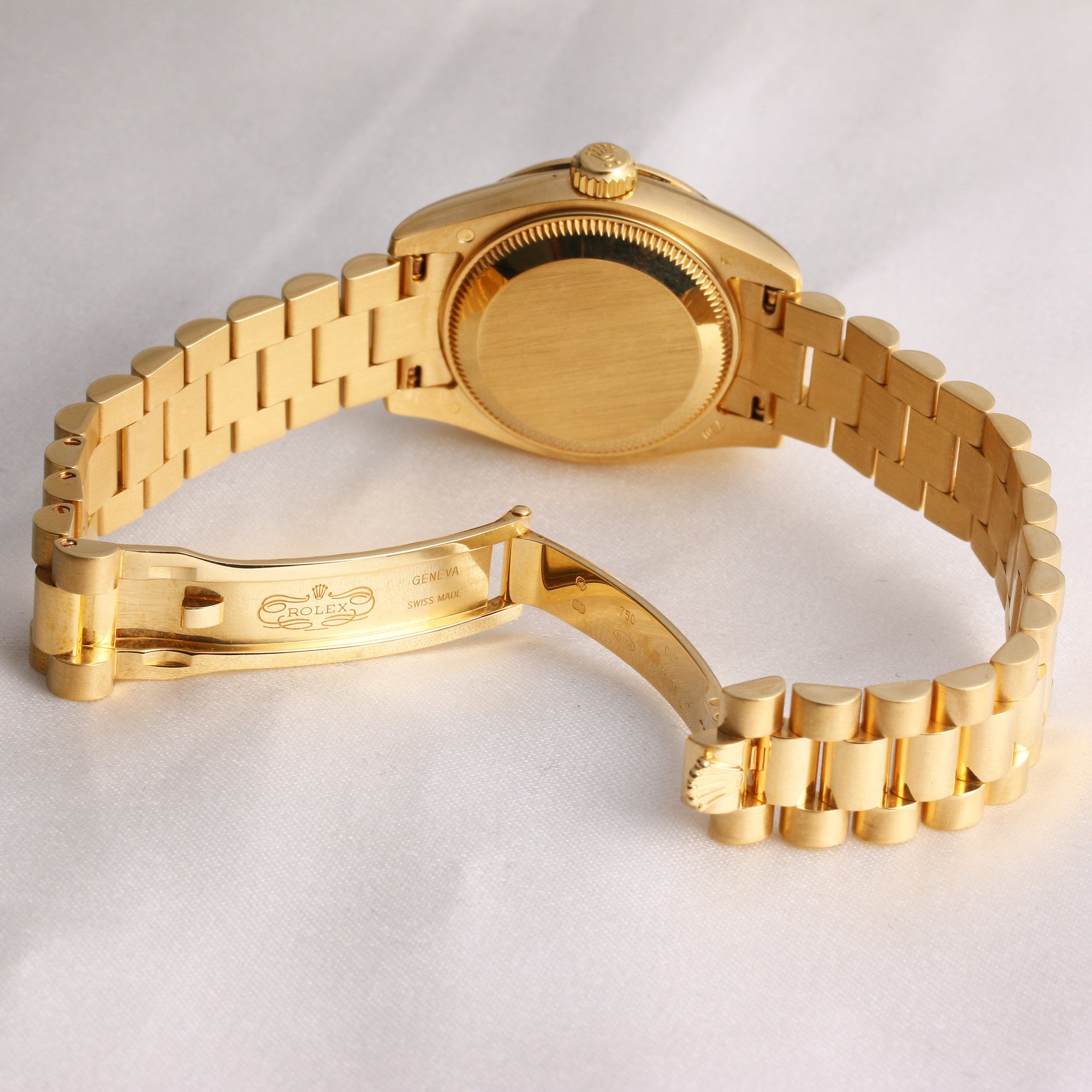 rolex_lady_datejust_179138_18k_yellow_gold_diamond_mop_dial_bezel_second_hand_watch_collectors_7.jpg
