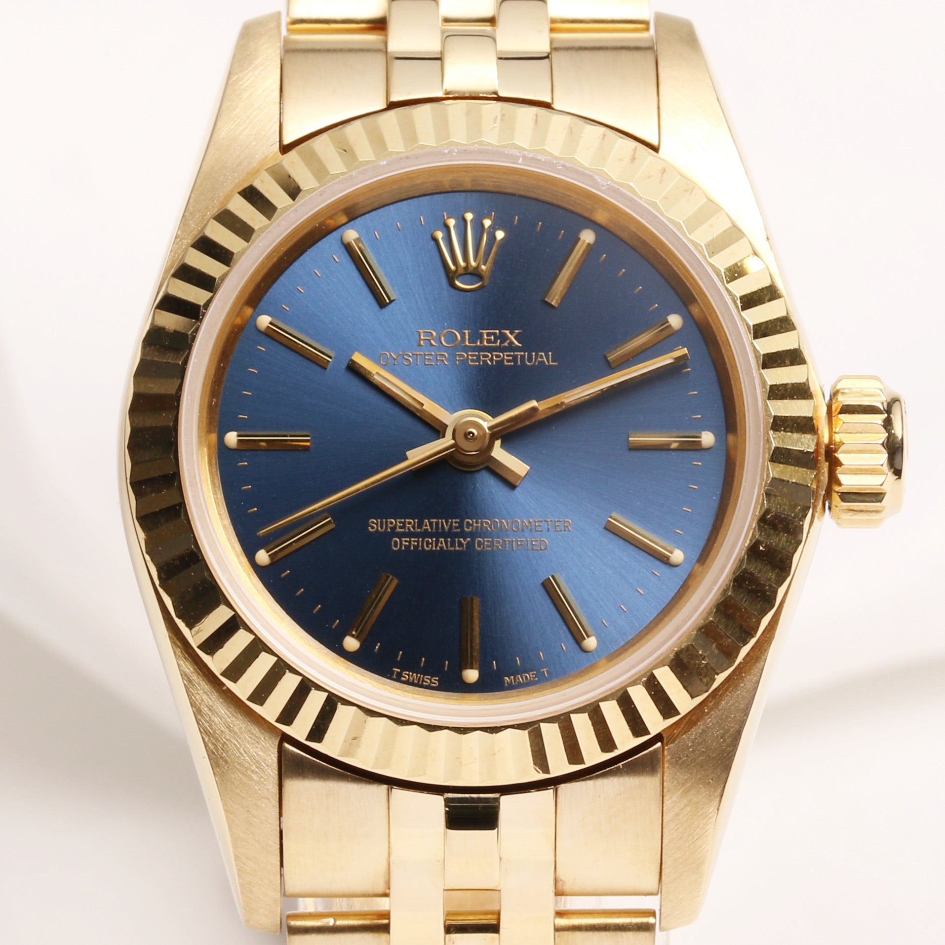 Rolex Lady Oyster Perpetual 67198 18K Yellow Gold